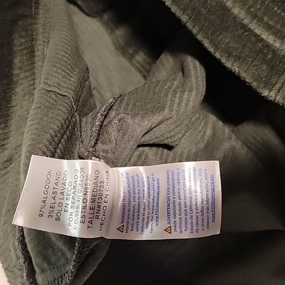 Umgee USA Corduroy Button-Down Skirt Size Medium - Picture 6 of 6